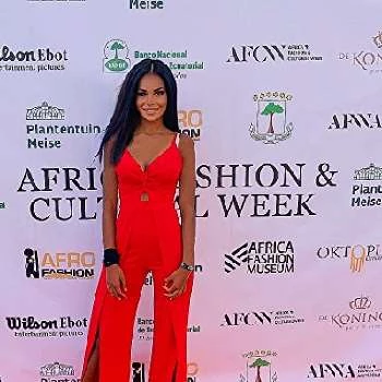 Lina Derra - Age, Bio, Birthdate, Family, Networth & More