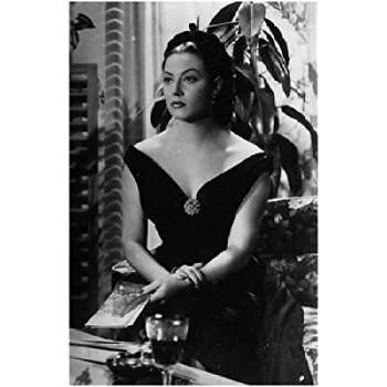 Lina Rosales - Networth, Bio, Wiki, Family, Birthday, Networth & More