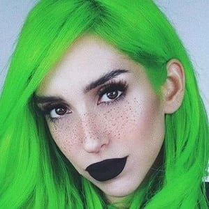 LinaBugz - Age, Bio, Career, Family, Wiki, Networth & More