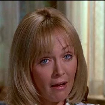 Linda Foster - Age, Bio, Birthdate, Family, Networth & More