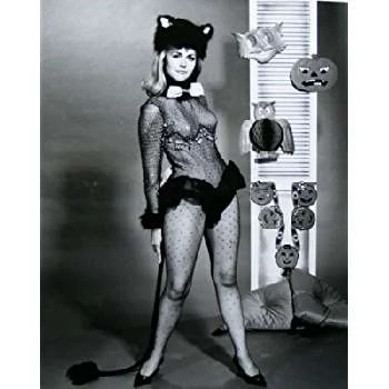 Linda Marshall - Biography, Birthdate, Family, Networth & More