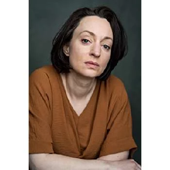 Lindsay Bennett-Thompson - Age, Bio, Birthdate, Family, Networth & More