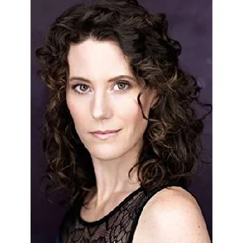 Lindsay Nance - Age, Bio, Birthdate, Family, Networth & More