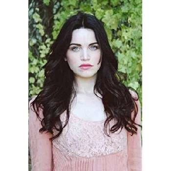 Lindsay Pearce - Birthplace, Bio, Wiki, Birthday, Family, Networth & More