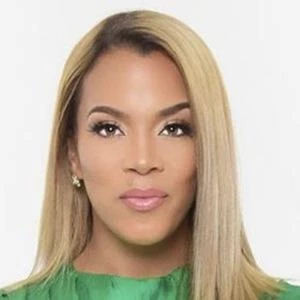 Heather Lindsey Biography