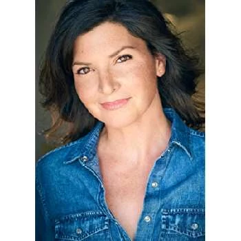 Lindsey Moreno - Height, Bio, Wiki, Family, Birthplace, Networth & More