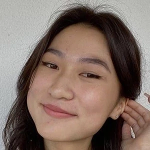 Lindsiann - Age, Bio, Birthdate, Family, Networth & More