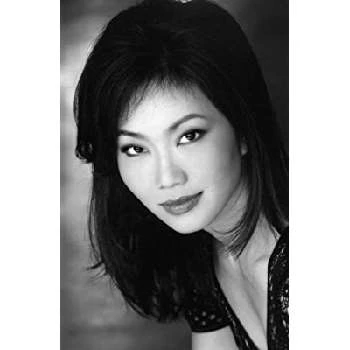 Linh Le - Age, Bio, Birthdate, Family, Networth & More