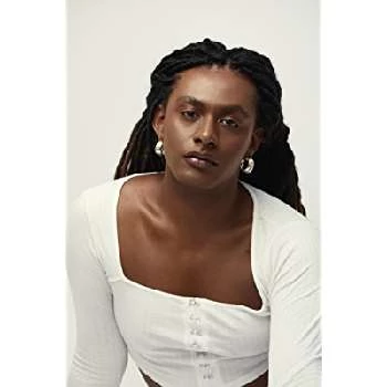 Liniker - Age, Bio, Birthdate, Family, Networth & More