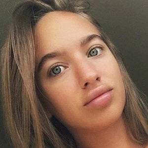 Amanda Linnea - Age, Bio, Career, Family, Wiki, Networth & More