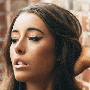 Sydney Lint Biography