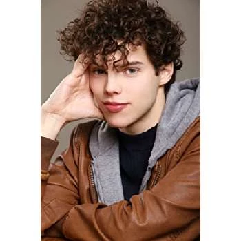 Lion Bagnis - Age, Bio, Birthdate, Family, Networth & More