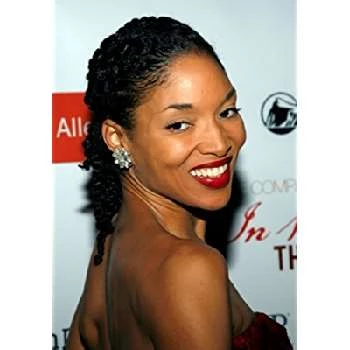 Lisa Arrindell Biography