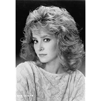 Lisa Eilbacher - Age, Height, Birthdate, Bio, Family, Networth & More