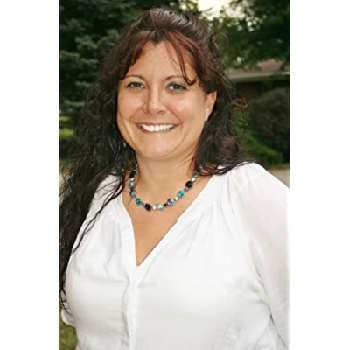 Lisa Goldsberry - Age, Bio, Birthdate, Family, Networth & More