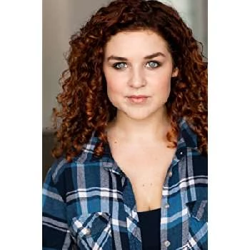 Lisa Marie Woods - Age, Bio, Birthdate, Family, Networth & More