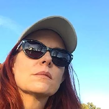 Lisa Rhyne Biography