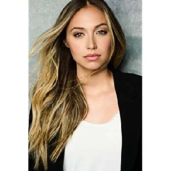 Lissa Lauria Biography