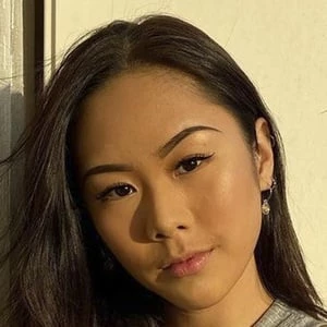 Alice Liu - Income, Birthday, Family, Bio, Networth & More