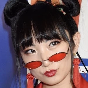 Poppy Liu Biography