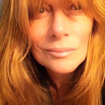 Liz Goldwyn - Age, Bio, Birthdate, Family, Networth & More