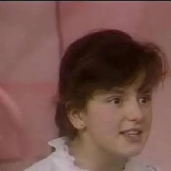 Liza Hayden - Age, Bio, Birthdate, Family, Networth & More