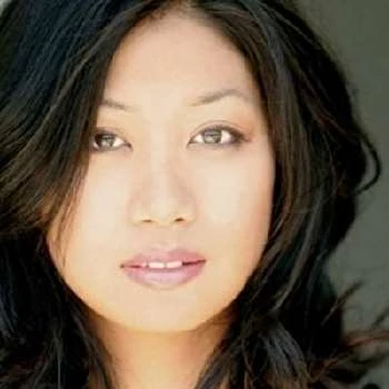 Liza Lapira Biography