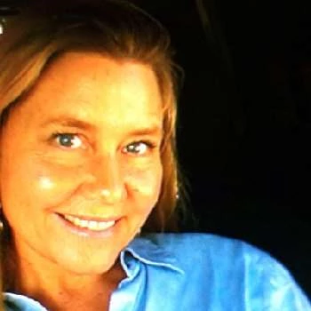 Liza Moore - Age, Bio, Birthdate, Family, Networth & More