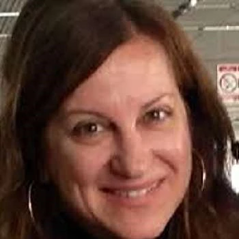 Lizbeth Williamson - Age, Bio, Birthdate, Family, Networth & More