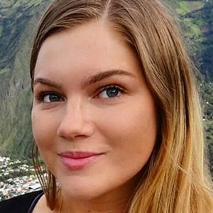 Mari Llewellyn Biography