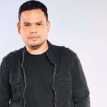 Lloyd Sarausos - Age, Bio, Birthdate, Family, Networth & More