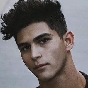 Carlos Loaiza - Networth, Bio, Wiki, Family, Birthday, Networth & More