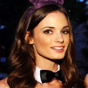 Kassie Logsdon Biography