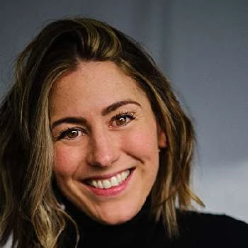 Lois Mackie - Age, Bio, Birthdate, Family, Networth & More