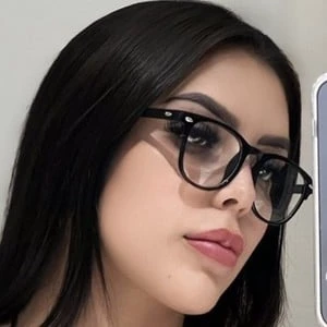 Viviane Lomelín - Height, Bio, Wiki, Family, Birthplace, Networth & More