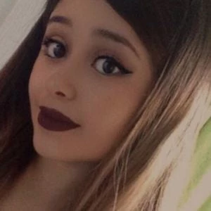 Evelyn Lopez - Birthplace, Bio, Wiki, Birthday, Family, Networth & More