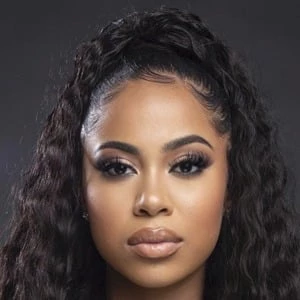 Yasmine Lopez Biography