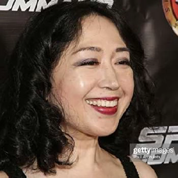 Lora Bofill - Age, Bio, Birthdate, Family, Networth & More