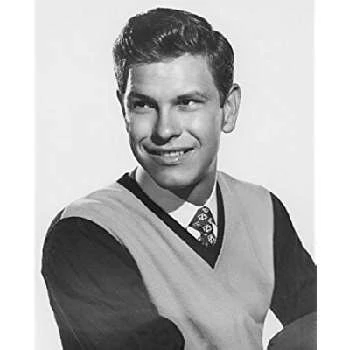 Loren Tindall Biography