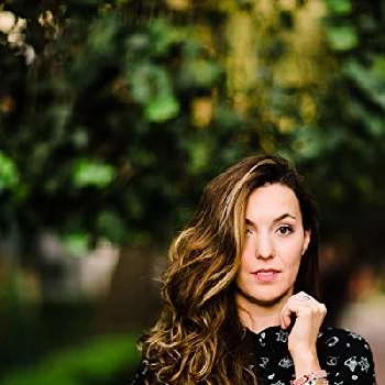 Lorena Leigh - Age, Bio, Birthdate, Family, Networth & More