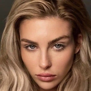 Paige Lorenze - Age, Bio, Birthdate, Family, Networth & More