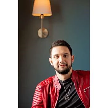 Lorenzo Mendoza - Age, Bio, Career, Family, Wiki, Networth & More