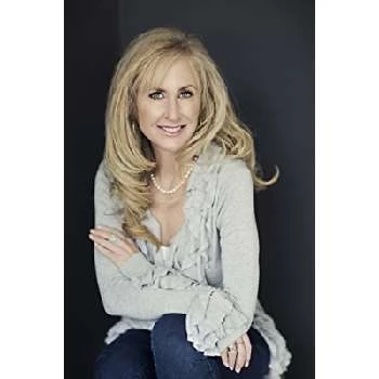 Lori McNee - Age, Bio, Birthdate, Family, Networth & More