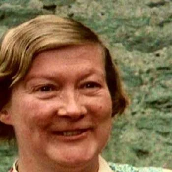 Lorraine Peters - Age, Bio, Birthdate, Family, Networth & More