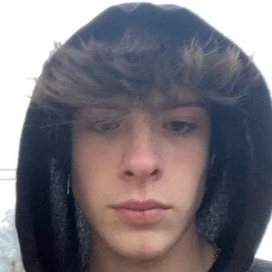 Tj Loteckie - Age, Height, Birthdate, Bio, Family, Networth & More