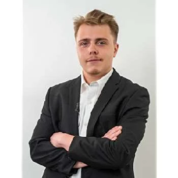 Louis Boyard - Age, Bio, Birthdate, Family, Networth & More