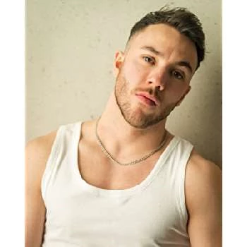 Louis Stannett - Age, Bio, Birthdate, Family, Networth & More