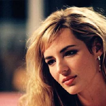 Louise Bourgoin - Biography, Birthday, Wiki, Family, Networth & More