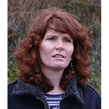 Louise Kennedy Biography