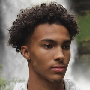 Dante Love Biography